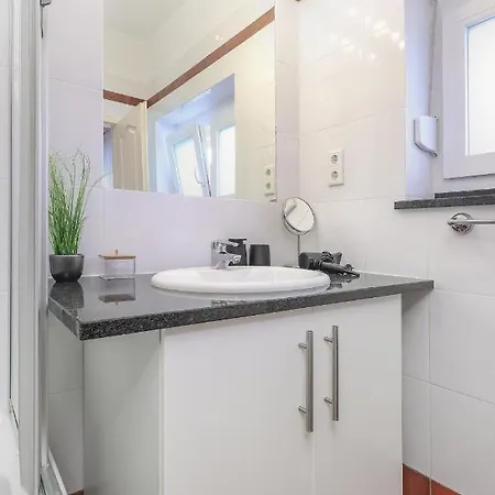 Apartment Feria 1 *